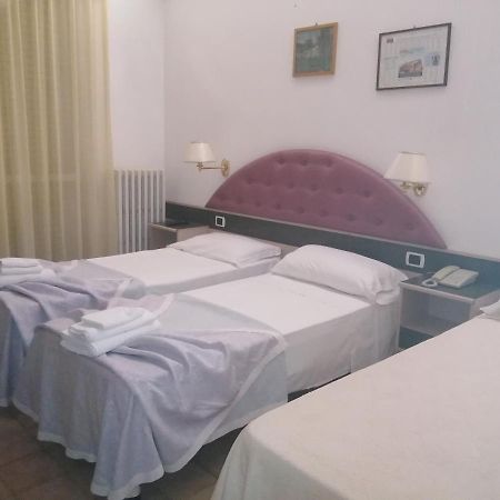 Villa Dei Romanzi Tortoreto Kültér fotó