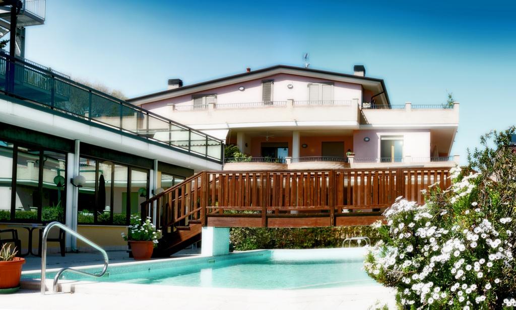 Villa Dei Romanzi Tortoreto Kültér fotó